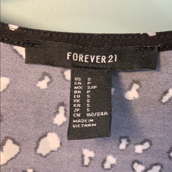 Forever 21 Faux Wrap Dress - Picture 2 of 8